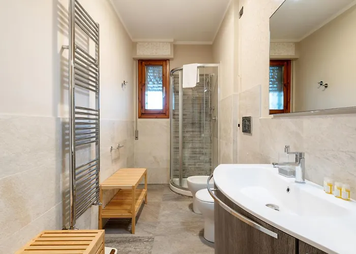 Guesthost - Comfortable Flat With Terraces *
